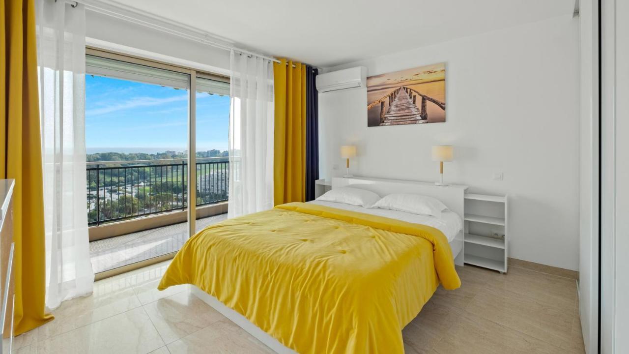 Cannes Marina Appart Hotel Mandelieu Bagian luar foto