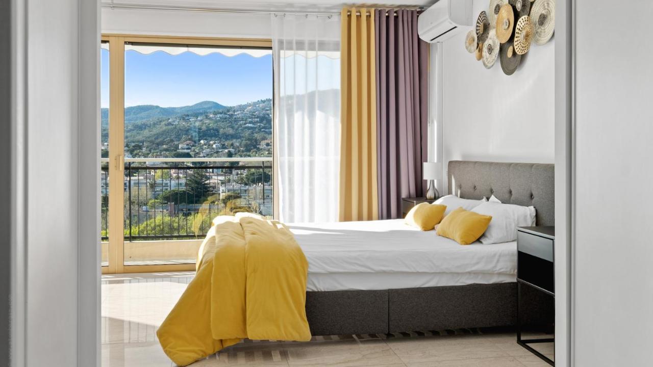 Cannes Marina Appart Hotel Mandelieu Bagian luar foto
