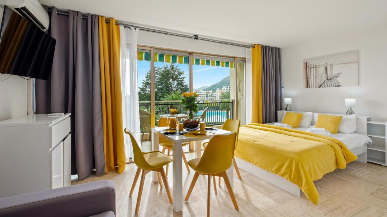 Cannes Marina Appart Hotel Mandelieu Bagian luar foto